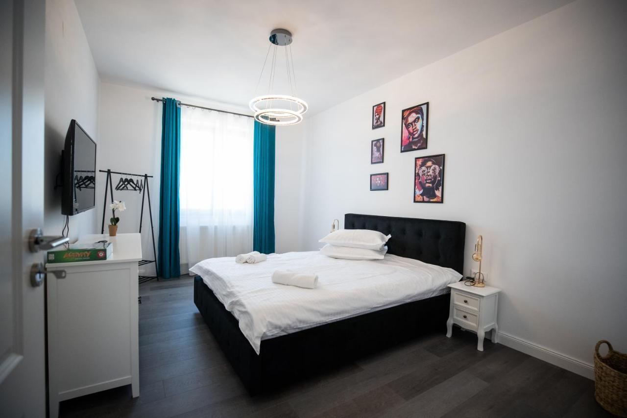 Nest Apartment