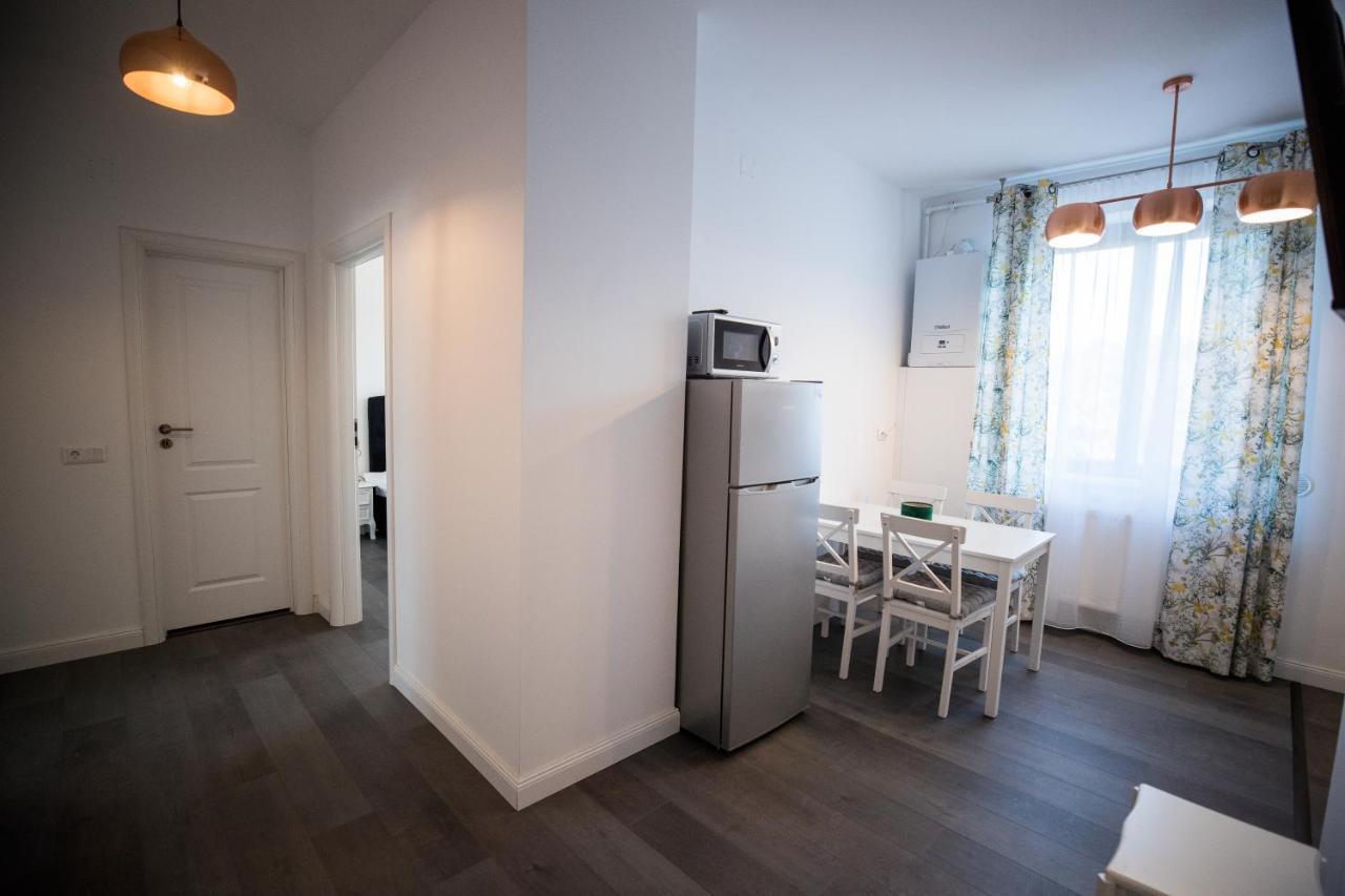 Nest Apartment