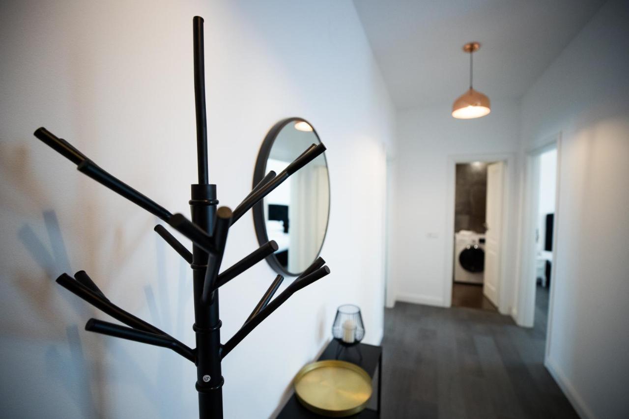 Nest Apartment